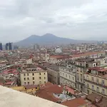 Nyaraló Vita Partenopea *